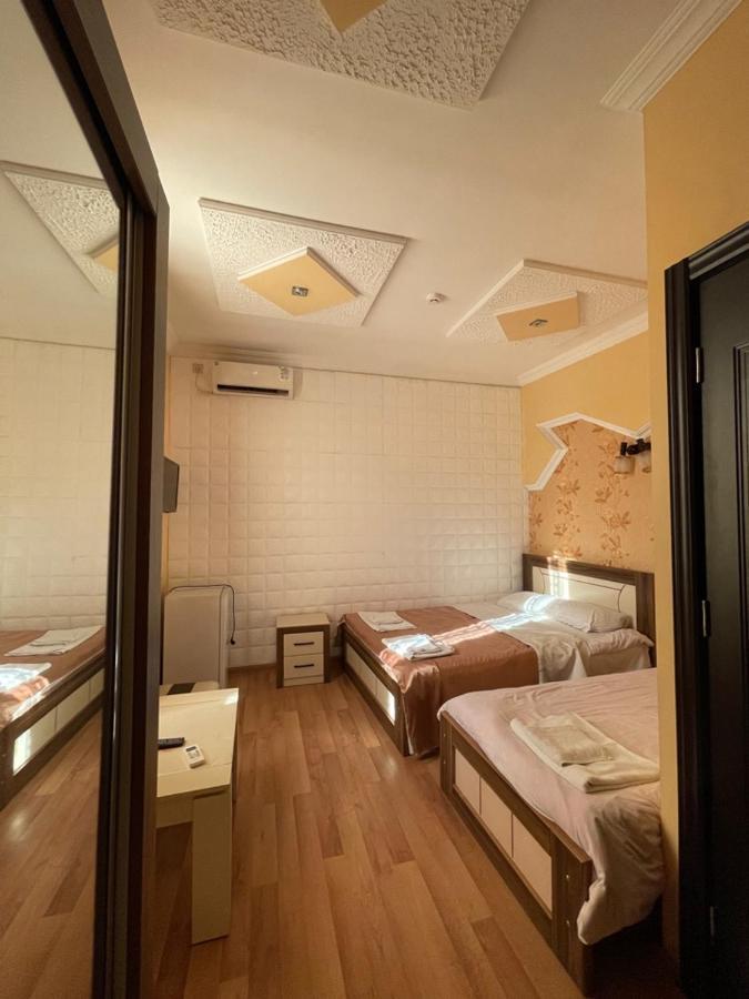 Lux Palace Hotel Κουτάισι Εξωτερικό φωτογραφία