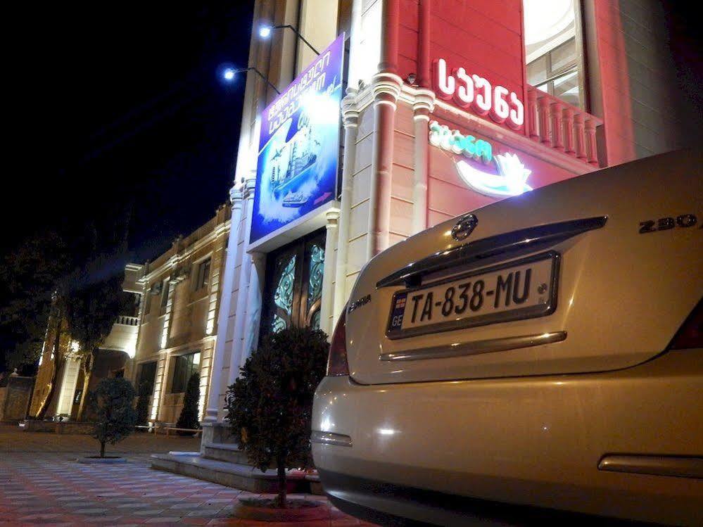 Lux Palace Hotel Κουτάισι Εξωτερικό φωτογραφία